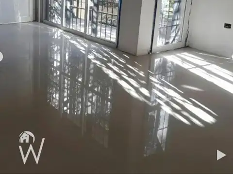 Almafuerte 277 , Piso 1