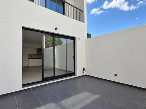 LINIERS: VENTA  DEPARTAMENTO MONOAMBIENTE A ESTRENAR | GRAN PATIO