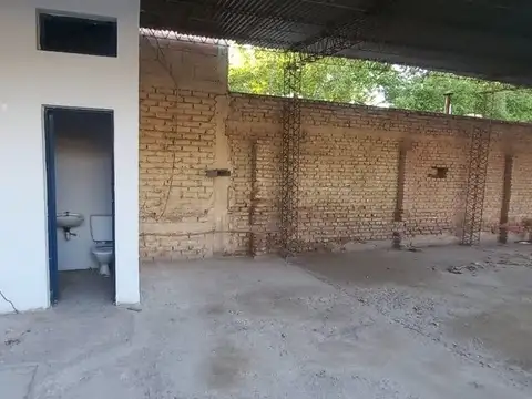 Local en Alquiler 48 años