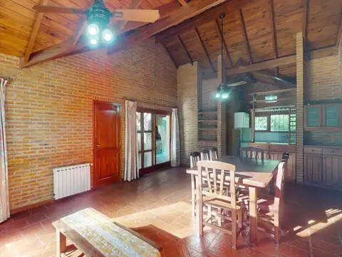 VENTA CASA CARILO 4 AMBIENTES