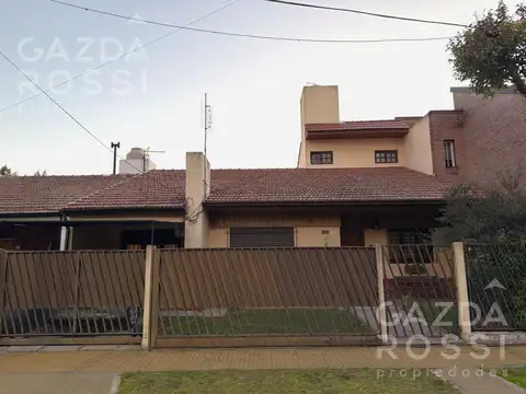 Casa en venta en Adrogue