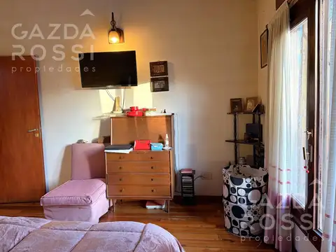 Casa en Venta en Adrogue, USD 197.000