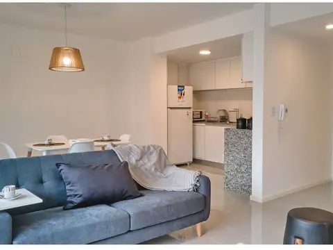 Venta dpto Un dormitorio zona centro Pileta quincho