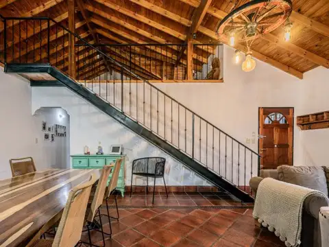 Depto Tipo Casa en Venta 16 años