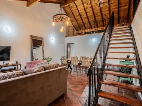 Depto Tipo Casa 4 ambientes con 2 baños