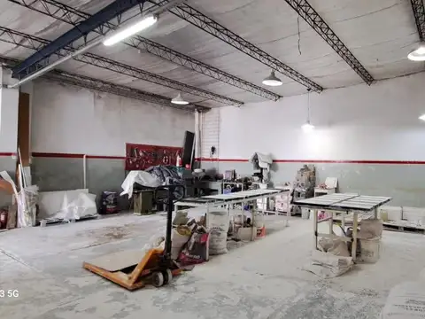 DEPOSITO TABLADA COCINA BAÑO COCHERAS PERMUTA DPTOS EN MATADEROS