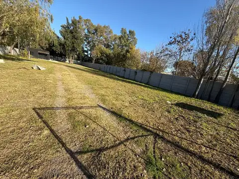 Terreno en Venta en La Lonja, USD 612.000