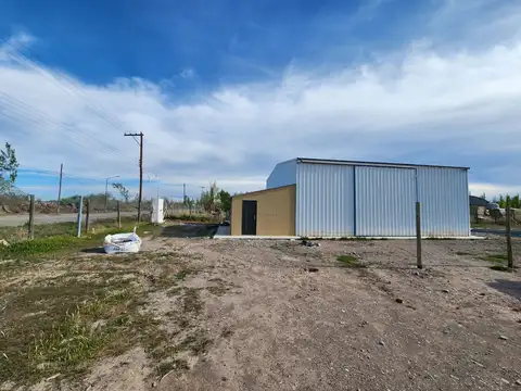 Galpon en Venta en General Fernández Oro, USD 195.000