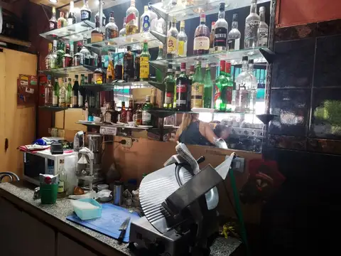 Bar-Pizzería-Minutas