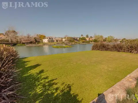 Casa en Alquiler de 5 dormitorios