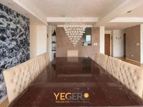 Departamento 6 ambientes con 3 baños