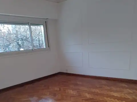 Av.Scalabrini Ortiz 600, Piso 1