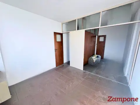 Oficina en Venta 70 años