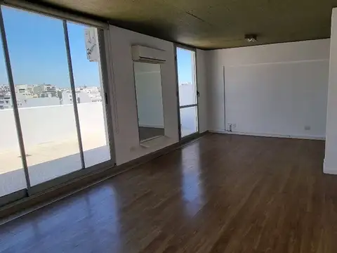 Departamento en Venta con 1 cochera