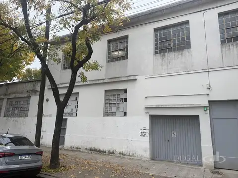 Depósito en Villa Devoto
