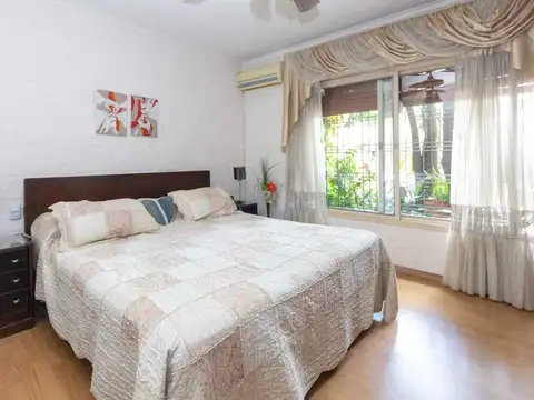 Casa 6 ambientes con 3 baños