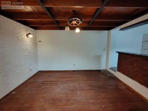 Depto Tipo Casa en Venta de 2 ambientes