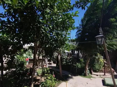 Casa 3 ambientes con 2 baños