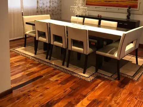 Casa 5 ambientes con 3 baños