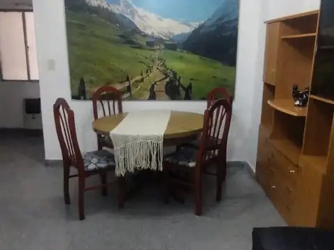 CORDOBA  SAN MARTIN Y LURO  BALCON 2DO PISO CALLE 1600, Piso 2