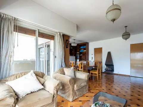 Departamento en Venta con 1 cocheras