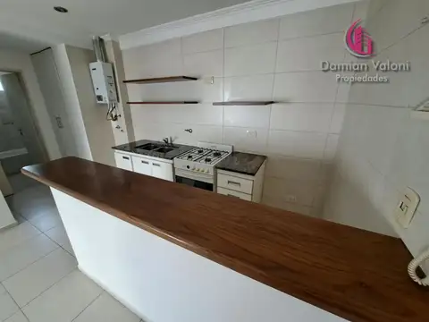 Departamento en Alquiler en Flores, $ 650.000