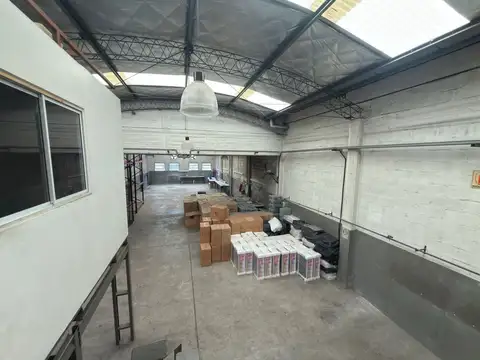 ALQUILER GALPON SAN MARTIN PEGADO A GENERAL PAZ