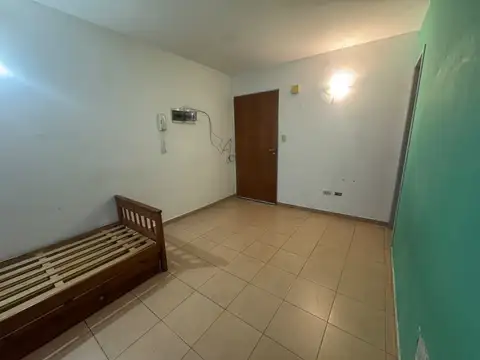 Departamento en venta 1 ambiente al frente - Plaza Colón