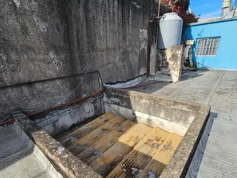 Depto Tipo Casa en Venta con 2