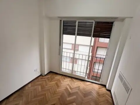Casa 2 ambientes con 1 baño