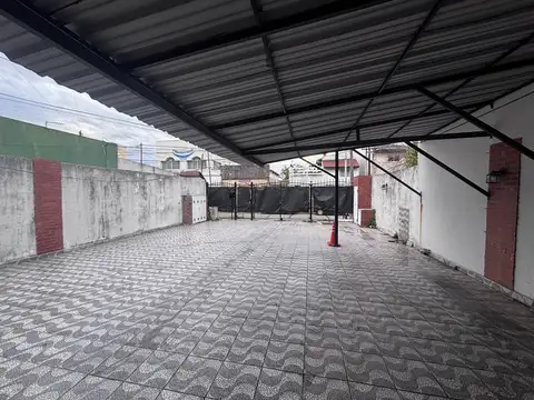 Departamento en Alquiler en Sarandí, $ 630.000