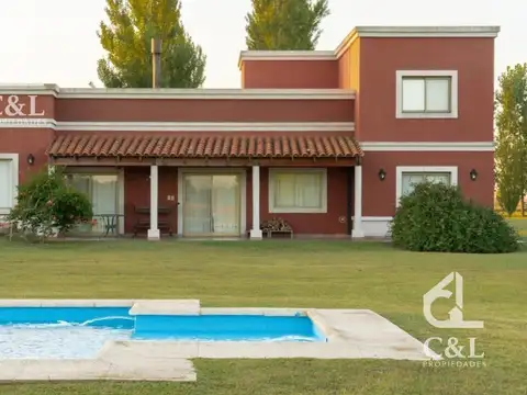 Casa en Estancia Benquerencia