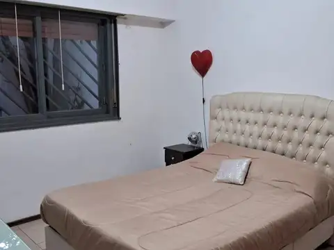 Depto Tipo Casa en Venta en Flores, USD 114.500