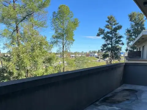 Departamento en Alquiler en Bosque Alto, USD 650