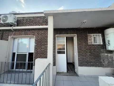 Depto Tipo Casa en Venta en Santos Lugares, USD 52.000