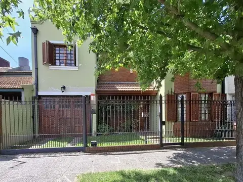 Venta de Casa 6 amb en Adrogué