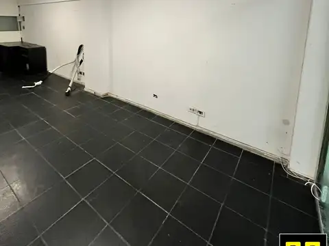 Avellaneda 2700, Piso PB