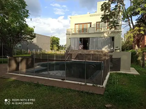 Casa en Venta de 5 dormitorios