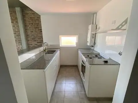 3 de Febrero 2610 2°