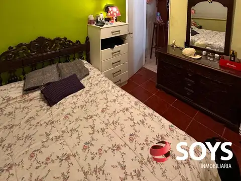 Casa 8 ambientes con 1 baño