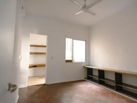 Oficina en Alquiler 80 años