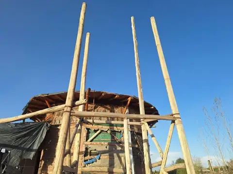 Callejón Comunero, frente callejon comunerode indivisión forzosa con salida calle Bresolini