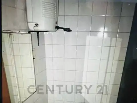 COMBATE DE LOS POZOS 300, Piso 0