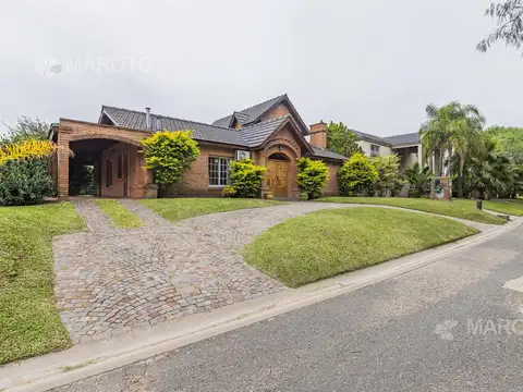 Casa en Venta en Septiembre, USD 265.000