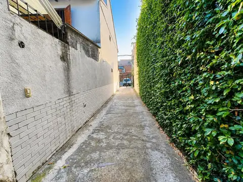 Aristobulo Del Valle 600, Piso 2°