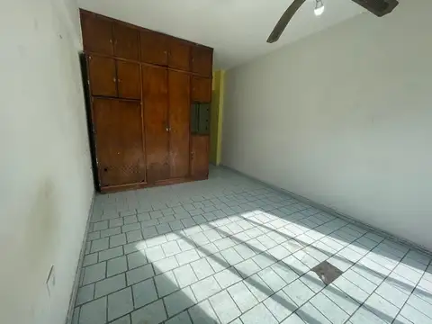 Departamento en Alquiler en Ramos Mejía Sur, $ 350.000
