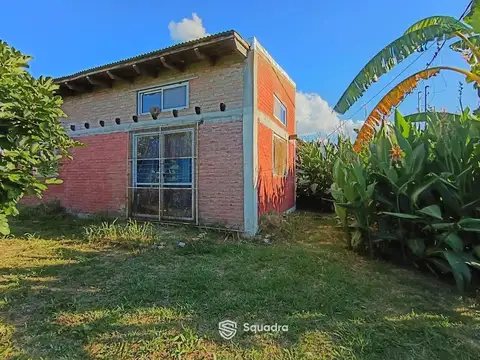 VENTA - Monoambiente con jardín - Barrio Acequias del Aire, Roldán.