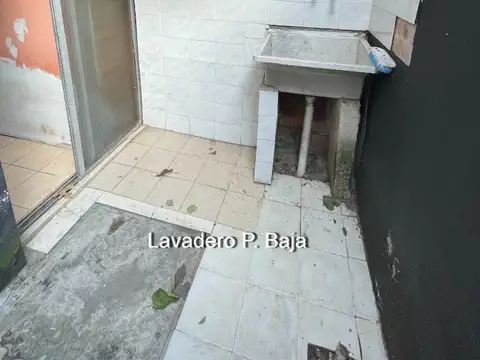 Depto Tipo Casa en Venta 40 años