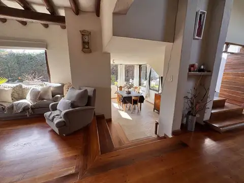 Casa En Venta Chacras De Coria