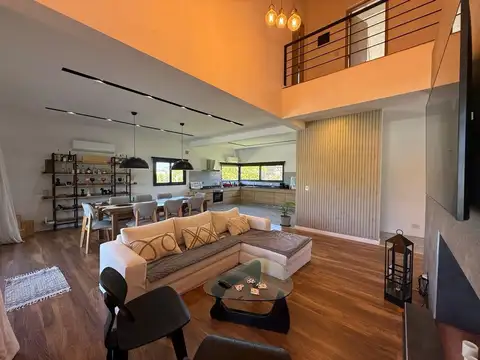 Casa en venta en Altos de Manzanares Pilar